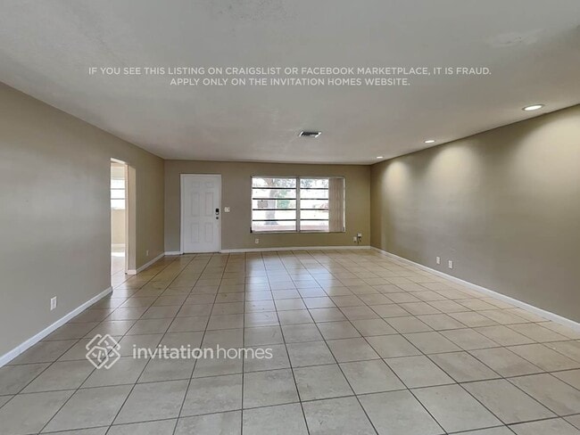 Foto del edificio - 5042 SW 89th Ave