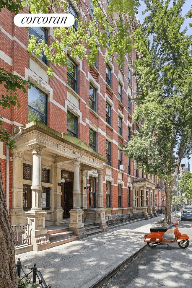 Building Photo - 38 W 9th St