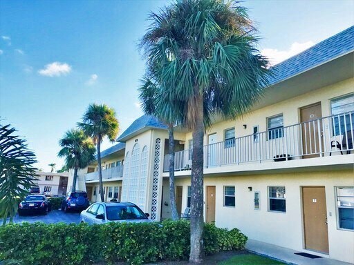 Del Rio Apartments Boca Raton, FL