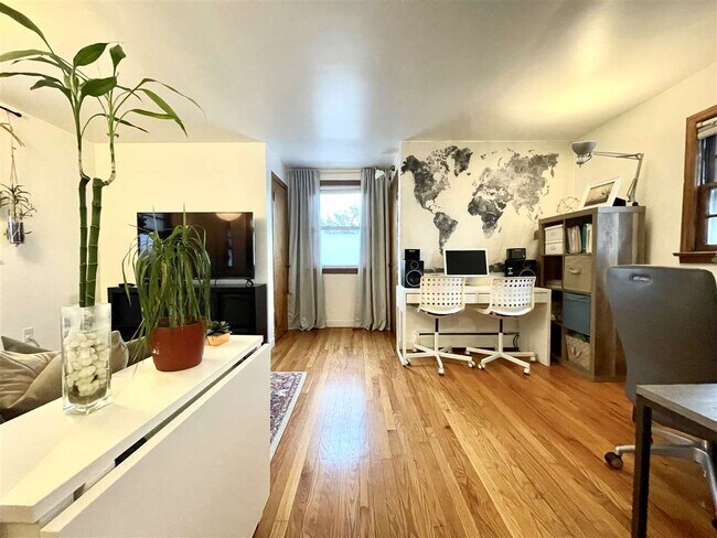 Foto del edificio - 159 Charles St