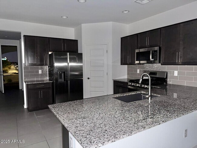 Foto del edificio - 8905 W Orange Dr