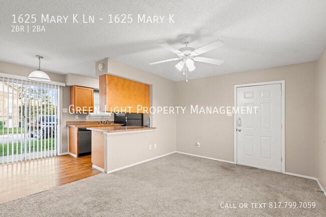 Foto del edificio - 1625 Mary K Ln