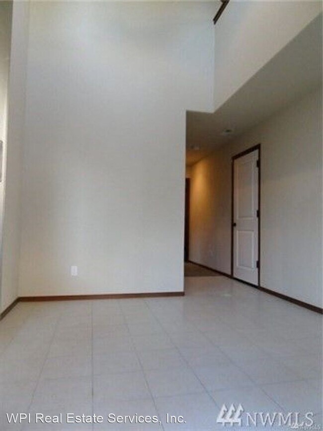 Building Photo - 4 br, 2.5 bath House - 2023 171st Pl SW