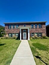 Building Photo - 306 N 13th St