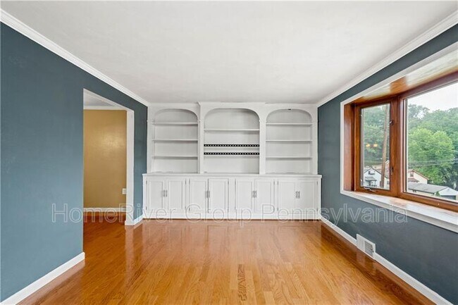 Foto del edificio - 216 Carlisle Ave