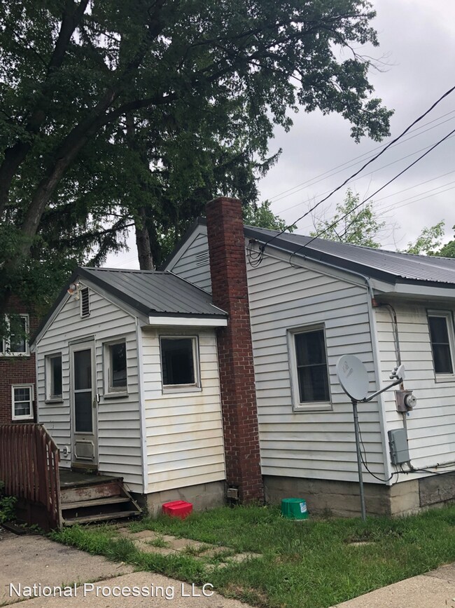 Foto del edificio - 2 br, 1 bath House - 5684 South Martin Lut...