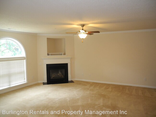 Building Photo - 2 br, 2 bath House - 3479 Forestdale Dr.  ...