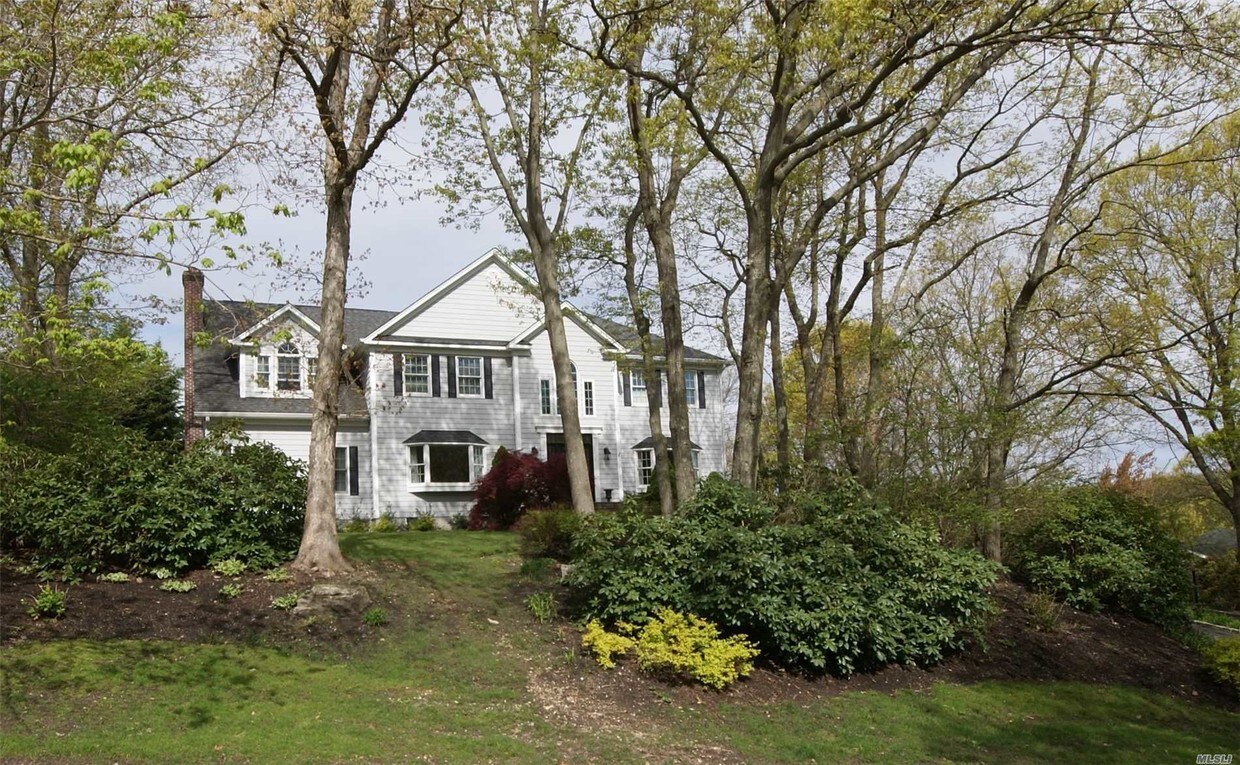 114 Alden Dr, Port Jefferson, NY 11777 House Rental in Port Jefferson