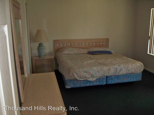 Foto del edificio - 720 Fall Creek Dr