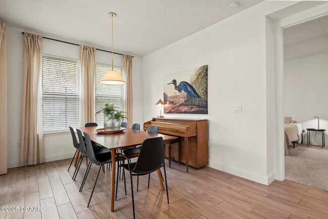 Building Photo - 2853 Monaghan Dr