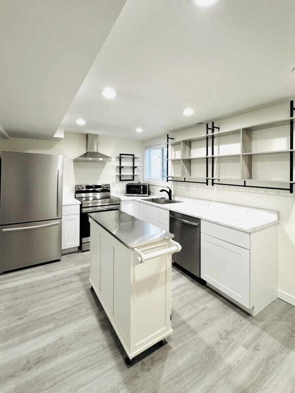 Building Photo - 6979 S 3420 W
