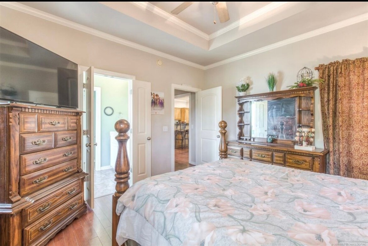 Foto principal - 11220 S Cedar St