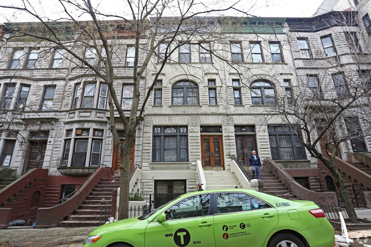 Building Photo - 414 W 146th St