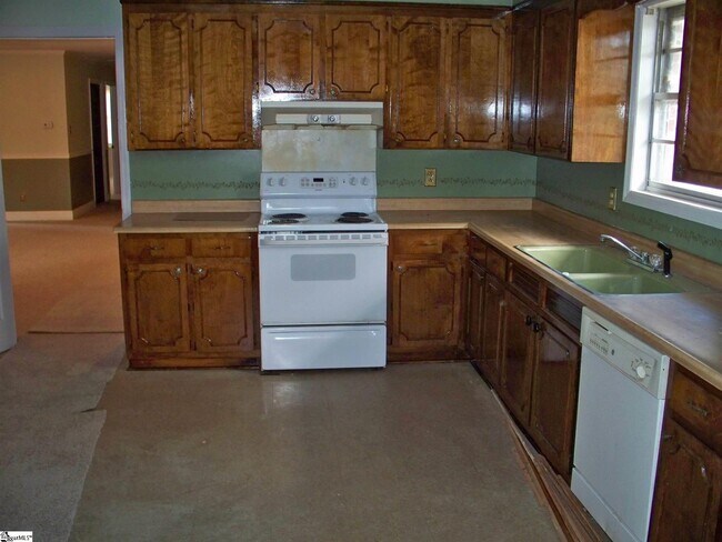 Foto del edificio - 3531 Woodruff Rd