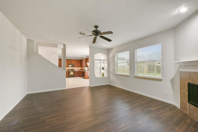 Foto del edificio - 7514 Boxwood Ridge Ln