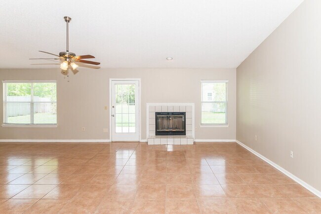Foto del edificio - 3379 Deerfield Pointe Dr