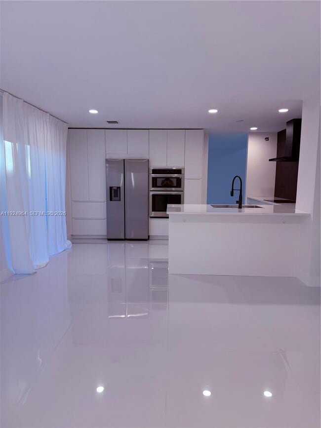 Building Photo - 16358 SW 82nd Terrace