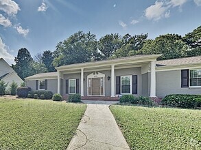 Building Photo - 4848 Kings Down Rd