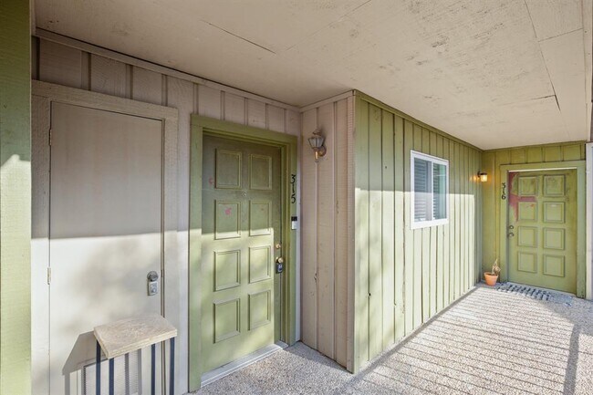 Foto del edificio - 620 S 1st St