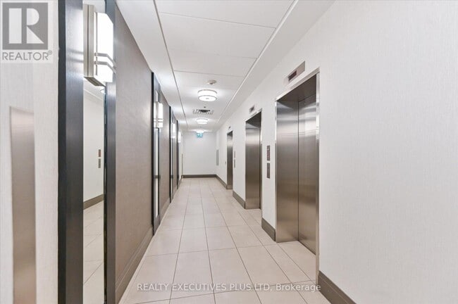 Building Photo - 3515 Kariya Dr