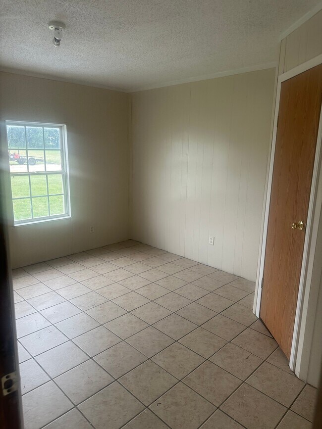 Foto del edificio - 375 Lorena Meadows Dr