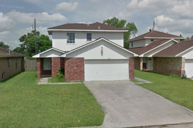 Photo - 2405 26th St N House