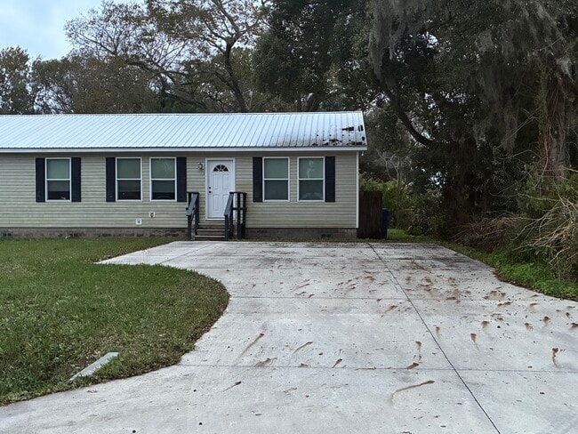 Building Photo - 121 Jackson Blvd #2