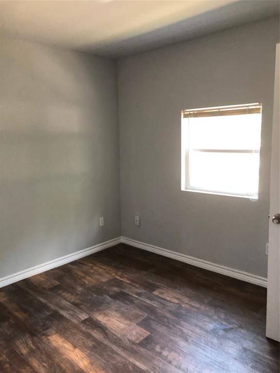 612 S Blue Mound Rd Unit 2A, Fort Worth, TX 76131 Room for Rent in