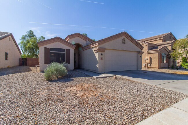 Building Photo - TAKE **$300.00** OFF YOUR MOVE IN COST! CU...