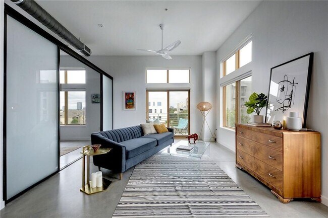 Foto del edificio - Apartment for Rent