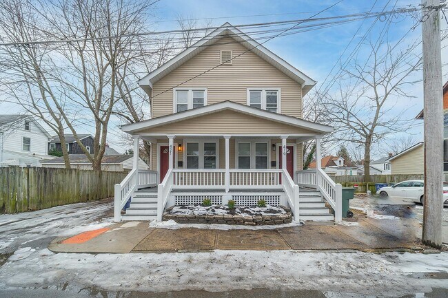 Building Photo - 419 Zimpfer Street