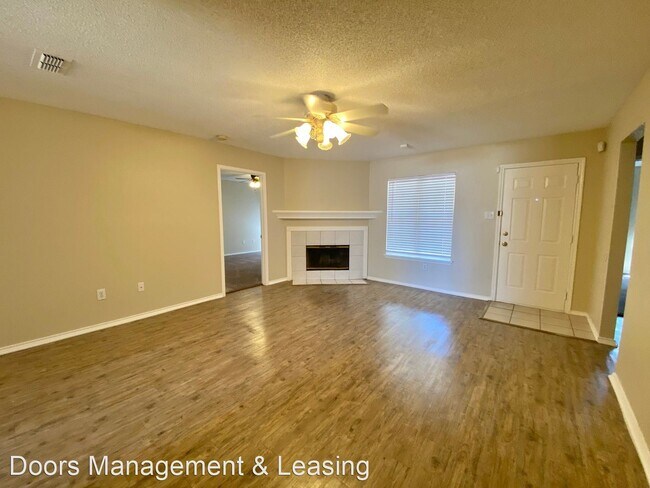 Foto del edificio - 3 br, 2 bath House - 8107 Temple Avenue