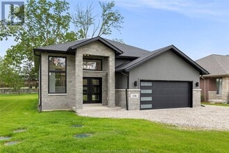 Building Photo - 156 Meloche Rd