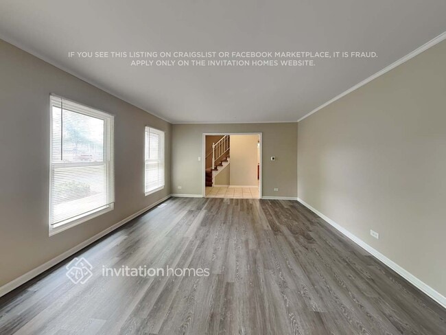 Building Photo - 159 E Timberlane Dr