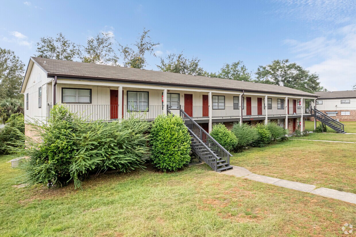 Quinn Bayou Apartments in Milton, FL