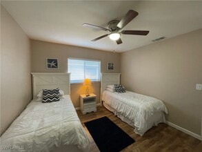 Building Photo - 563 99th Ave N