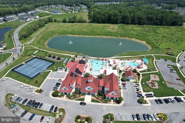 Foto del edificio - 16058 Rockport Dr