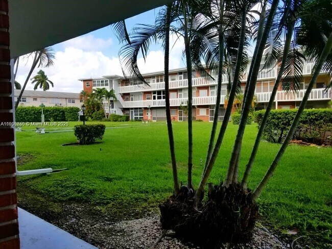 Foto del edificio - 141 NE 10th Ave