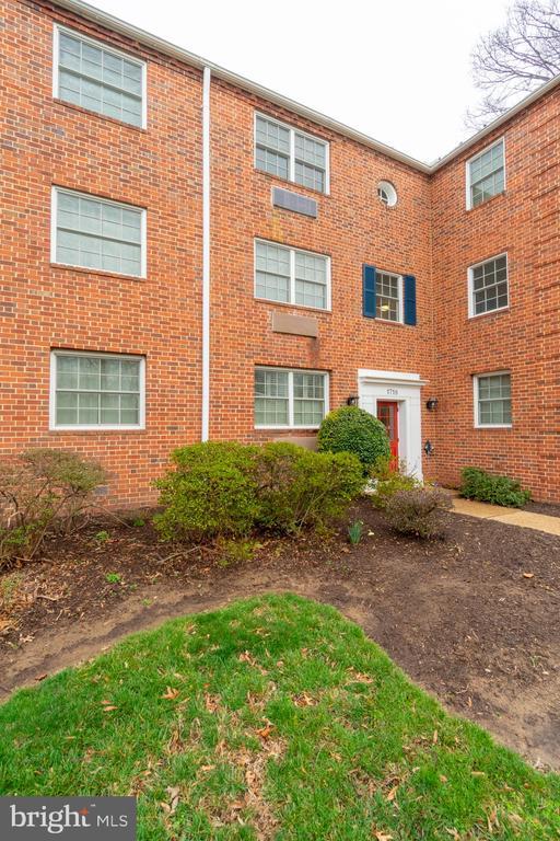 Foto del edificio - 1718 W Abingdon Dr