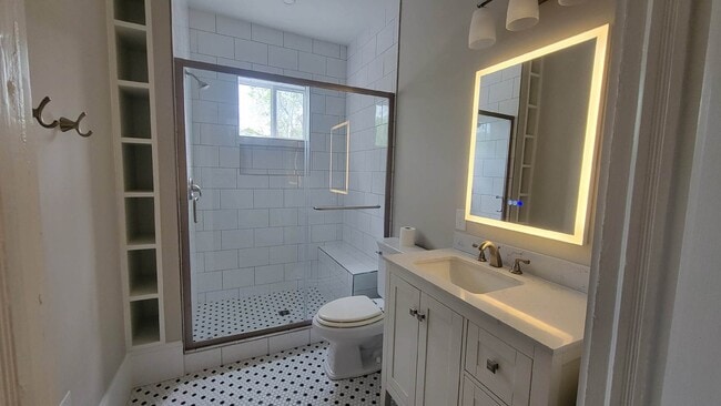 Bathroom - 511 Cleveland St