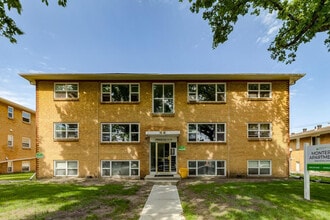 Building Photo - Monterey Apartments