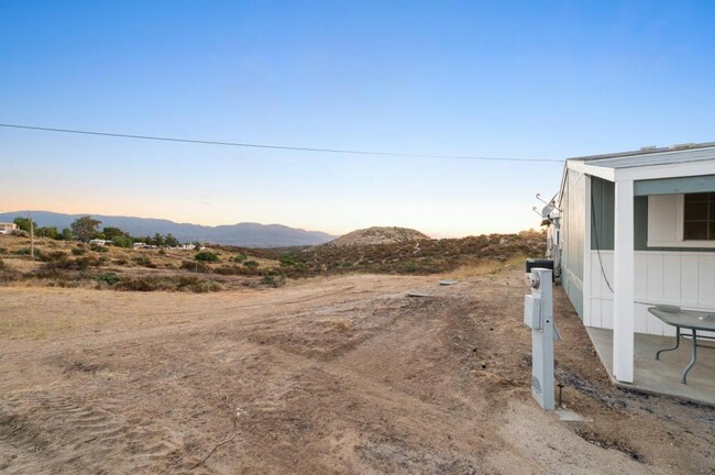 Building Photo - 45433 Witten Dr, unit a