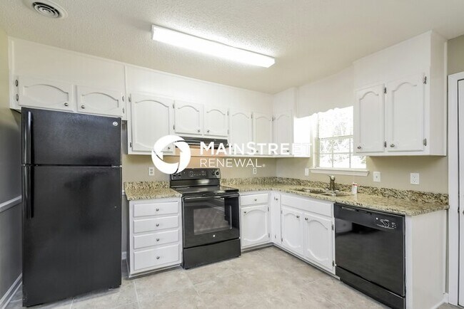 Building Photo - 4 Bedroom Pet-Friendly Home in Pinson, AL ...