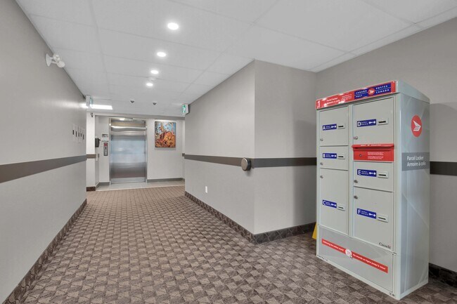 Photo du bâtiment - Ridgeway Suites Apartments