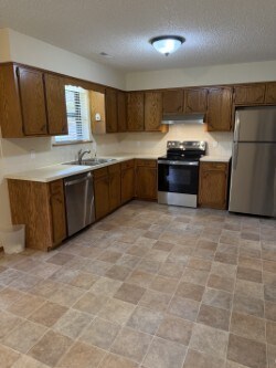 Foto del edificio - 2702 Dividend Dr