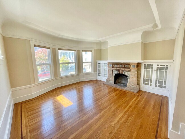 Foto del edificio - Bernal Heights 3BD/2BA Condo!  Parking!  L...