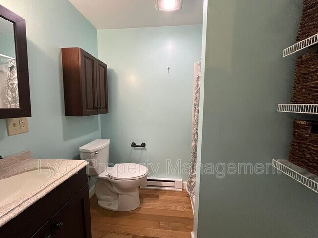 Foto del edificio - 78 Buddington Rd