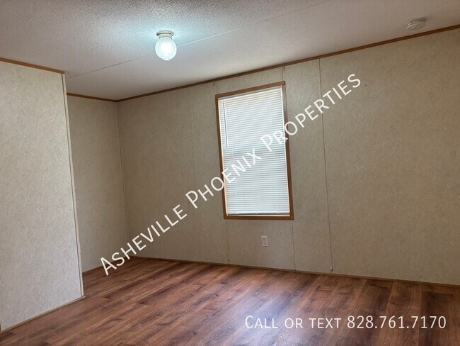 Building Photo - 9 Otis Campbell Rd