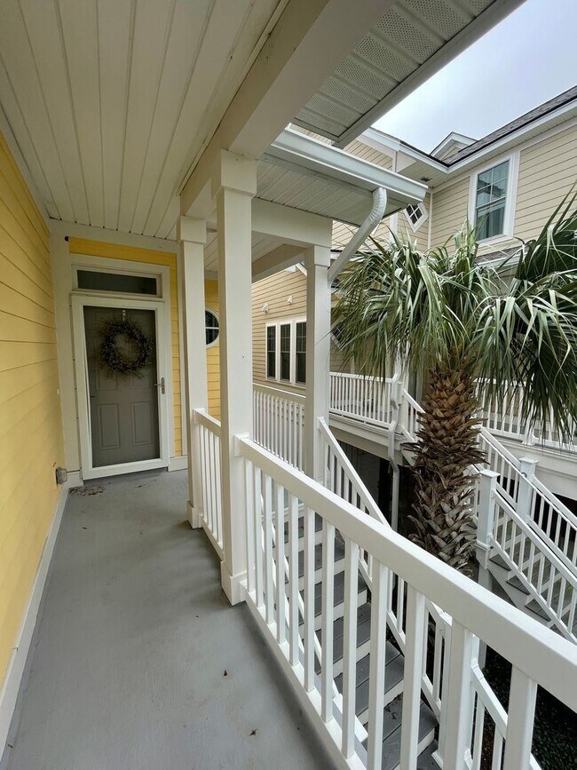 Building Photo - 3 br, 3 bath House - 1645 Folly Creek Way