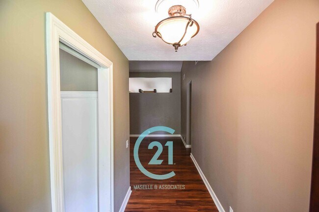 Building Photo - 3 Bed/2 Bath Home in Crossgates